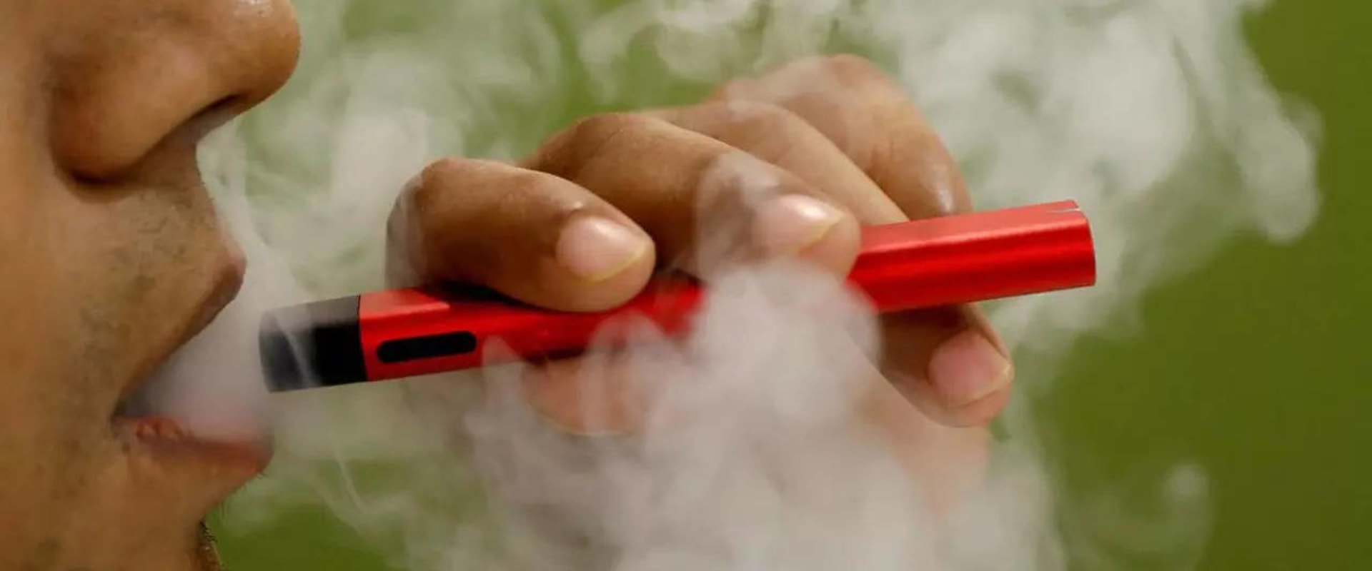 Tobacco Companies Advertising to Youth: An Expert's Perspective